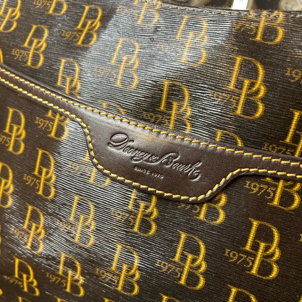 Dooney & Bourke dooney bourke