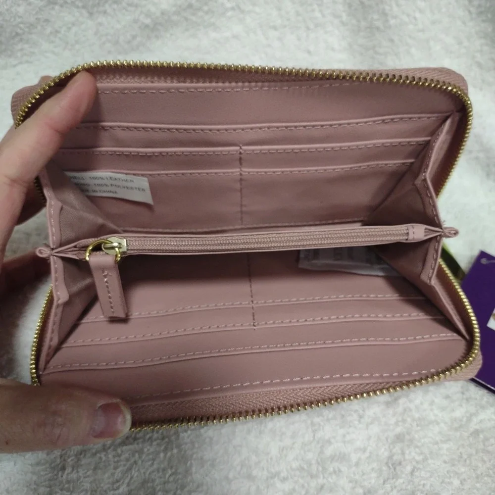 JOY Mangano ELite Travel Collection Pink‎ Leather Wallet w/RFID Protection