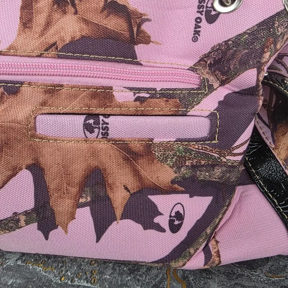 Mossy Oak Pink Camo Rhinestone Horseshoe Crossed Pistols