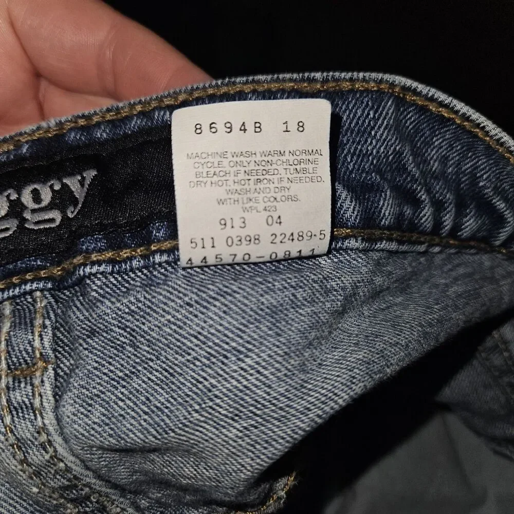 Levis major good from