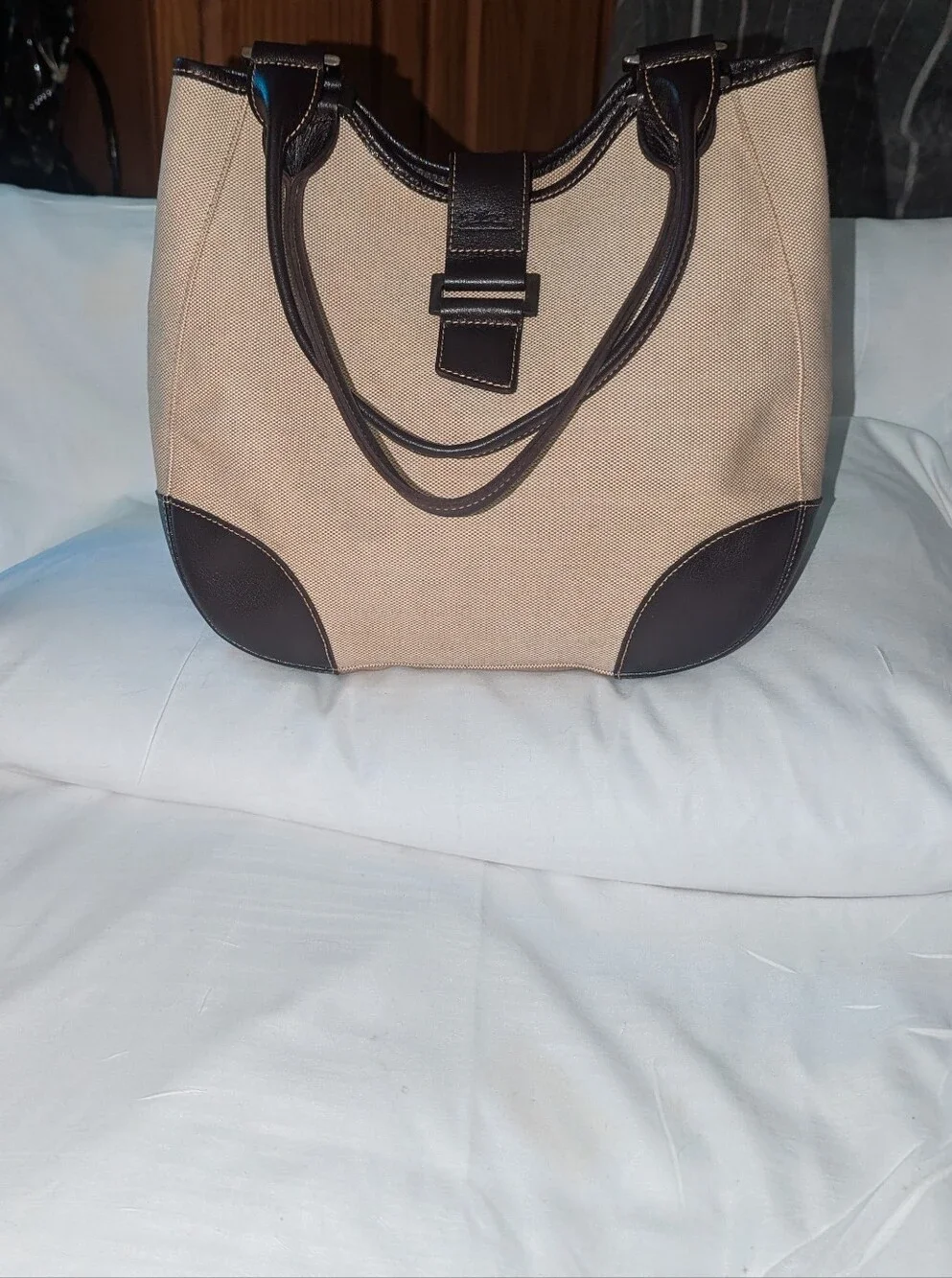 Longchamp structured beige