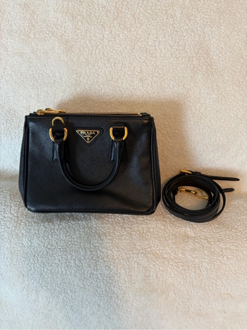 Prada galleria micro