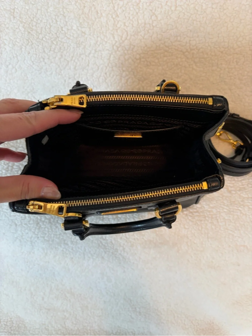 Prada galleria micro