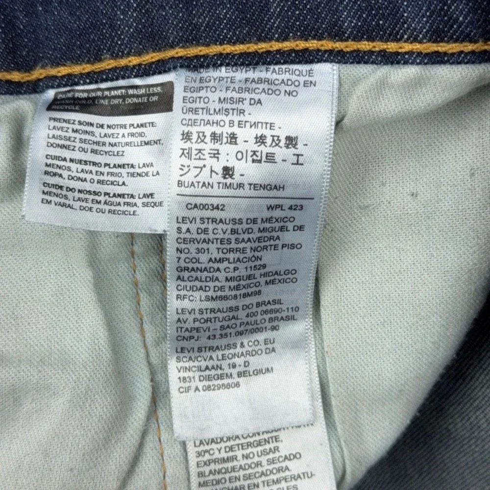 Levis item great