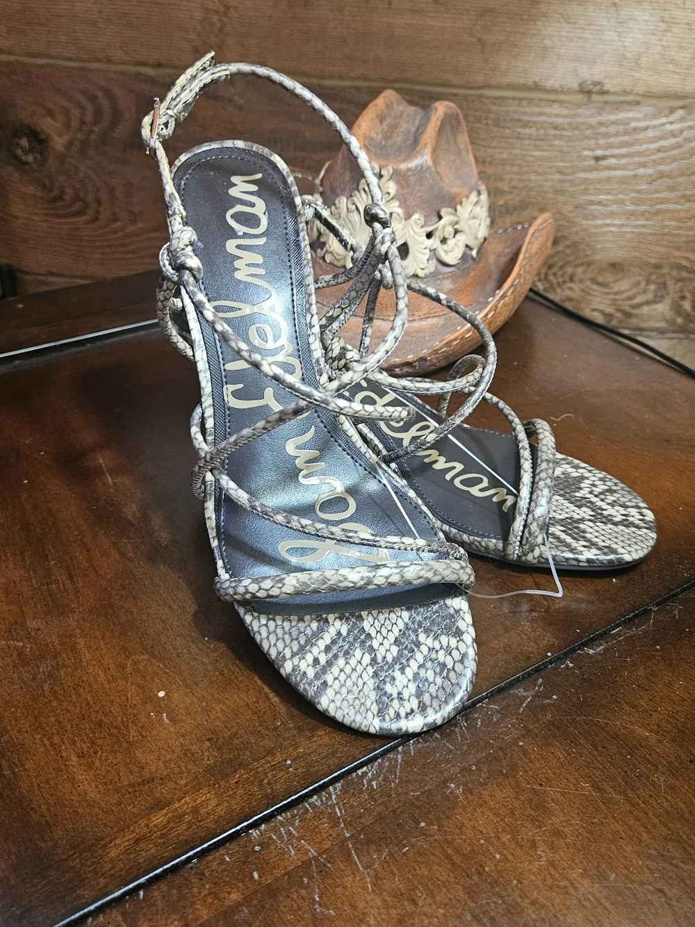 Sam Edelman lightweight excellant