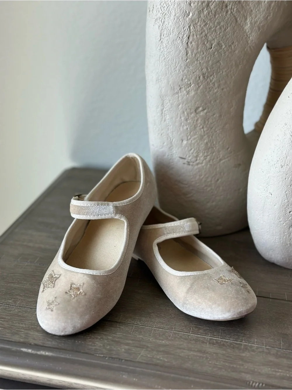 Joyfolie Girls' Mary Jane Shoes in Gray and Cream