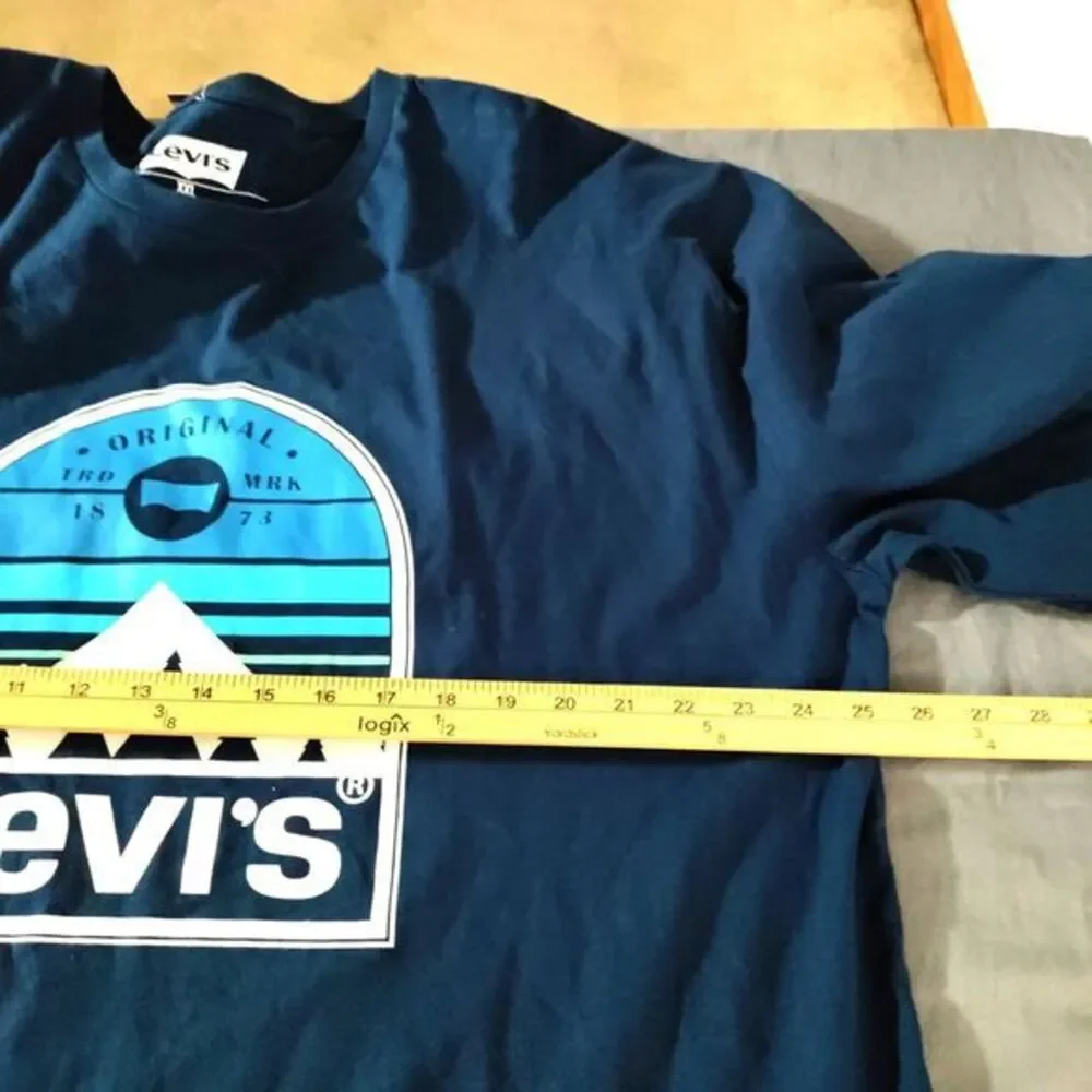 Levis crafted comfort