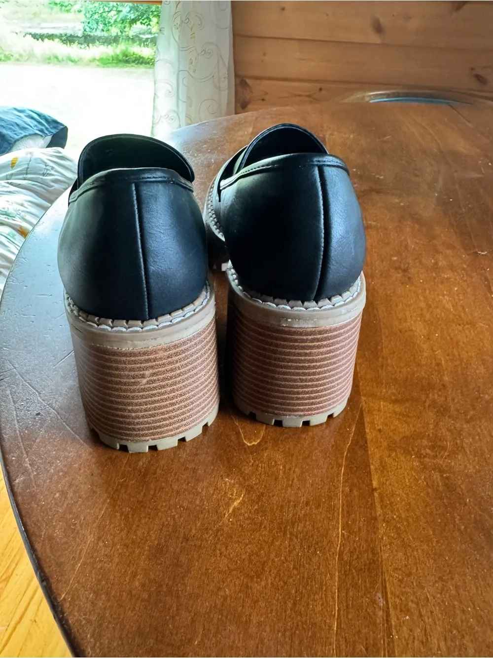 MIA chunky platform