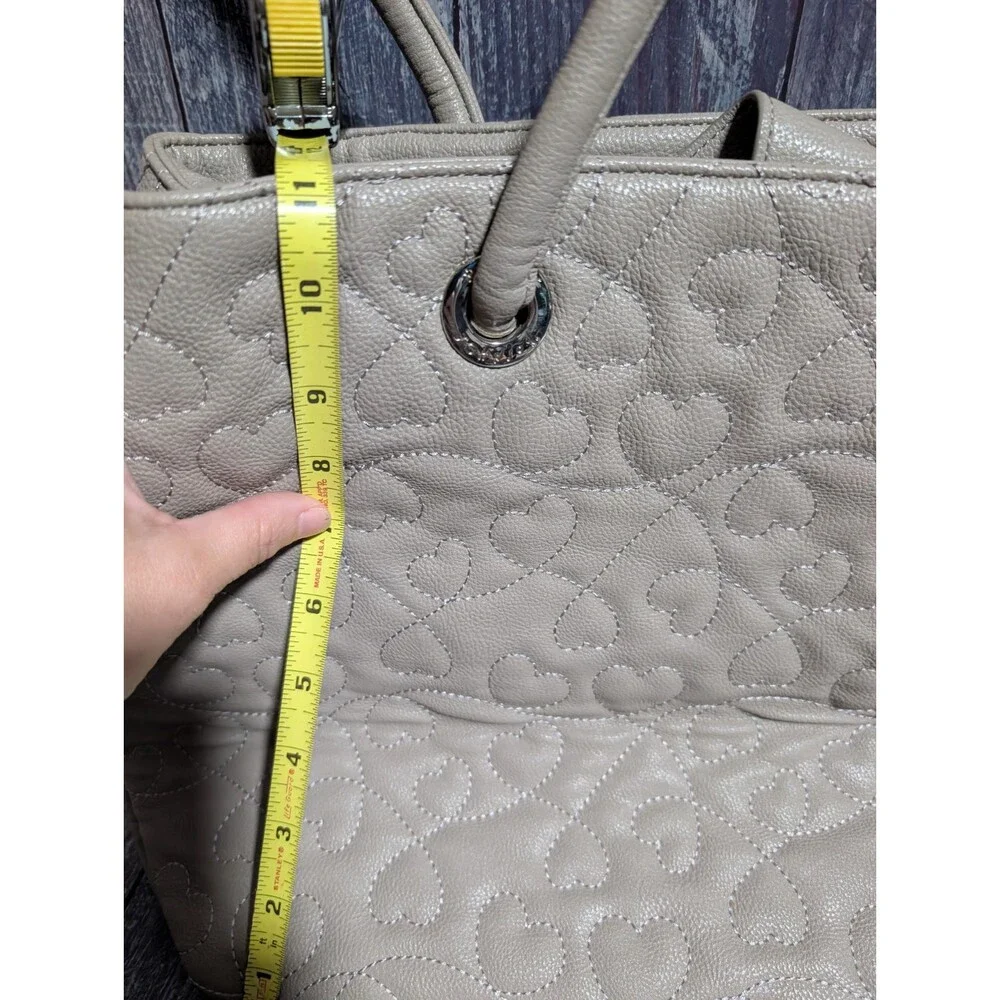 Betsey Johnson betsey johnson