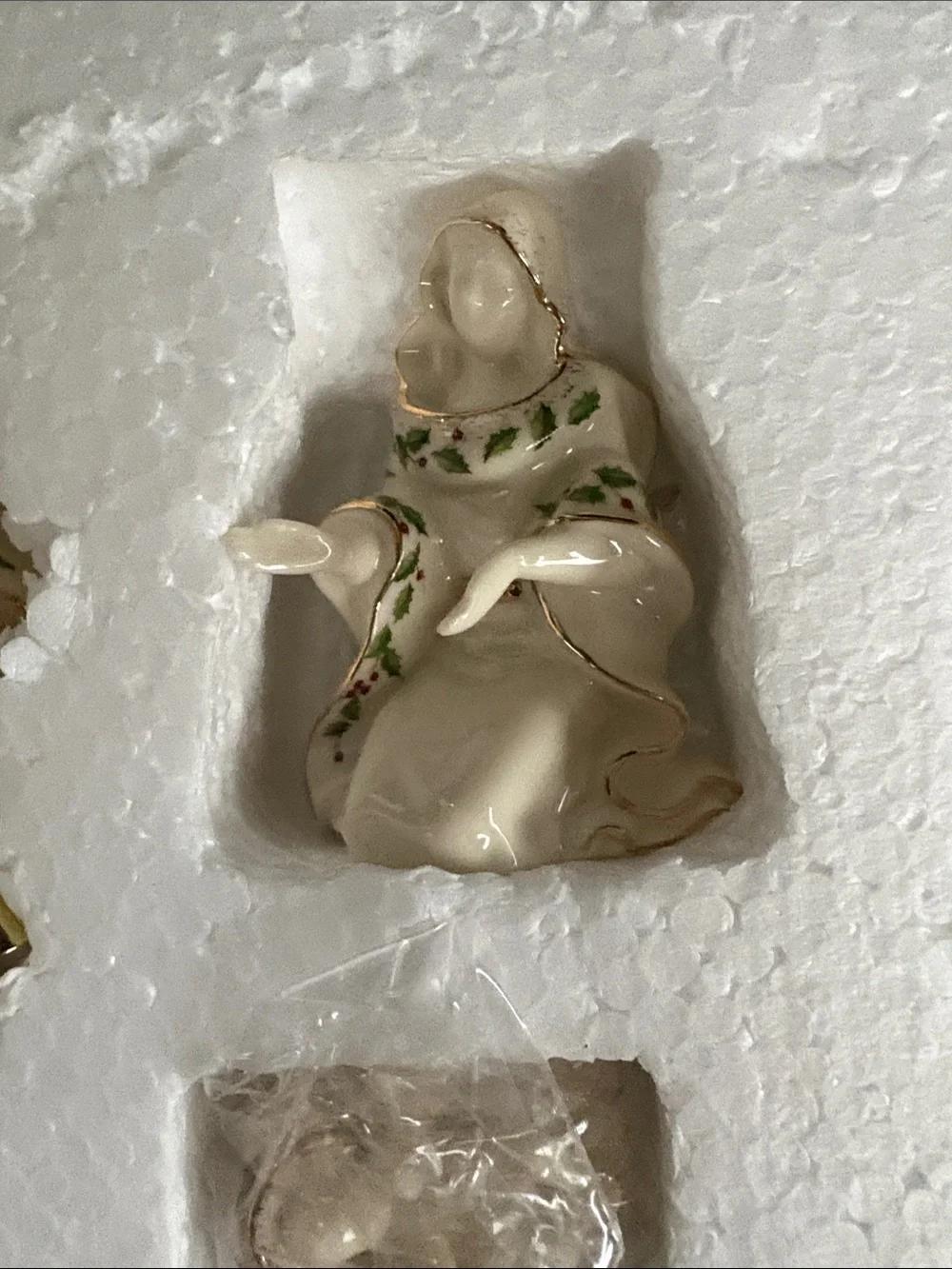 Lenox White and Gold Porcelain Nativity Set with Holly Trim