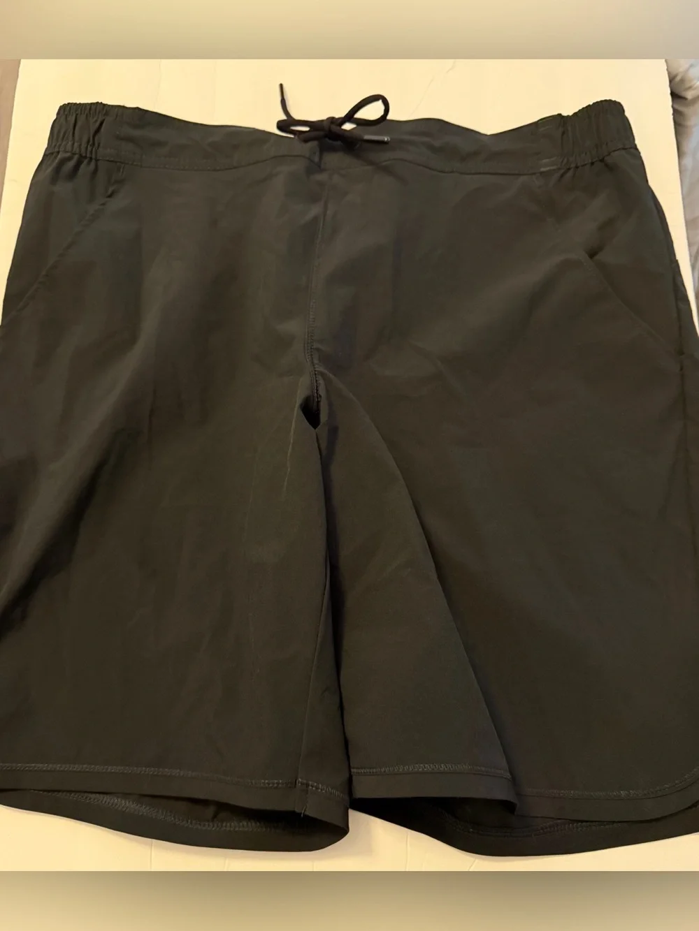 Women’s lands end 9 “ board Black Swim Shorts - Classic Drawstring size 12