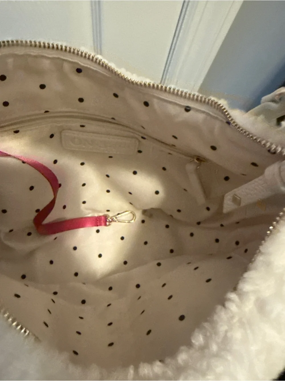 Cream Shearling Hobo Bag - Unbranded