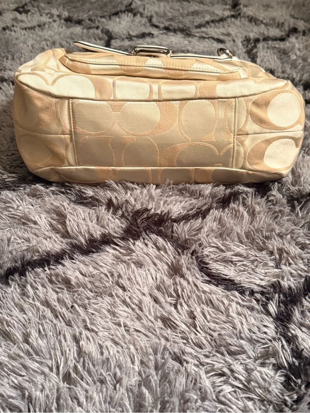 Coach signature beige