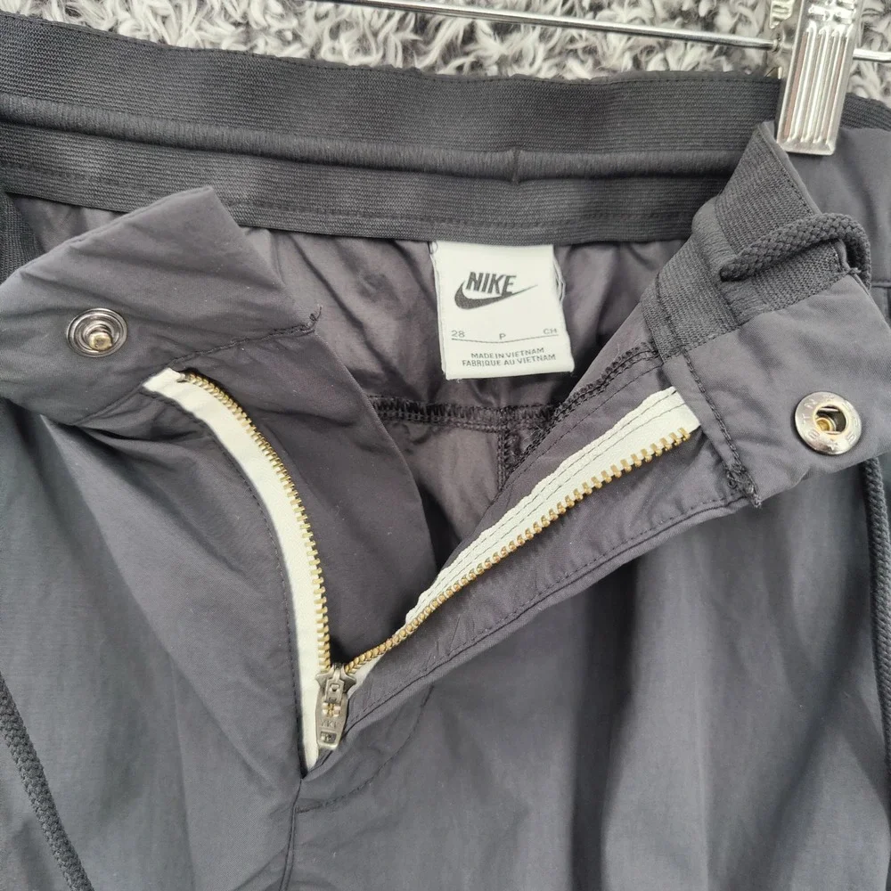 Nike pre owned