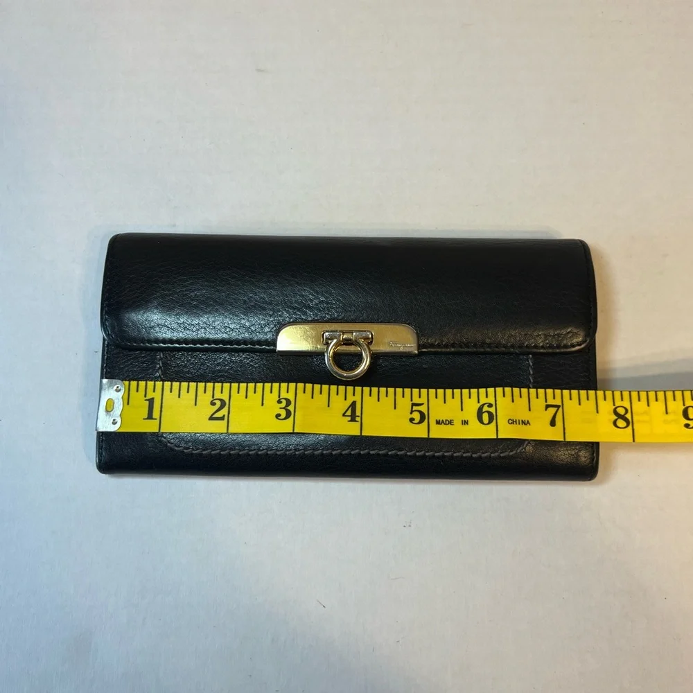 Salvatore Ferragamo salvatore ferragamo
