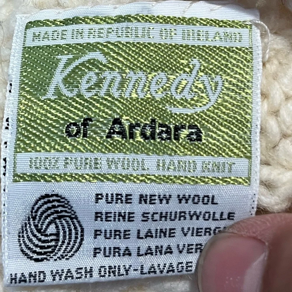 Kennedy of Ardara details yourself cableknit