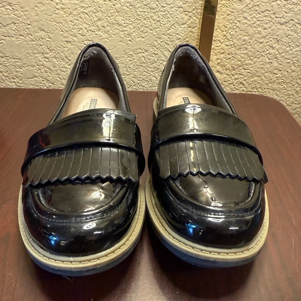 Clarks elegant black