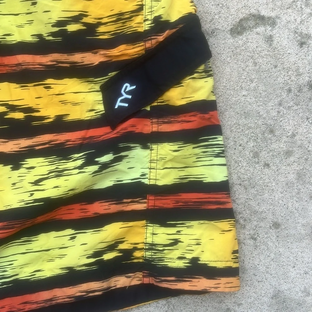 TYR men preowned