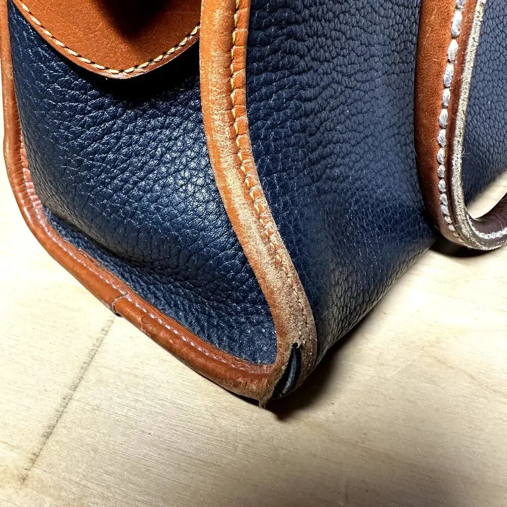 Dooney & Bourke vintage dooney