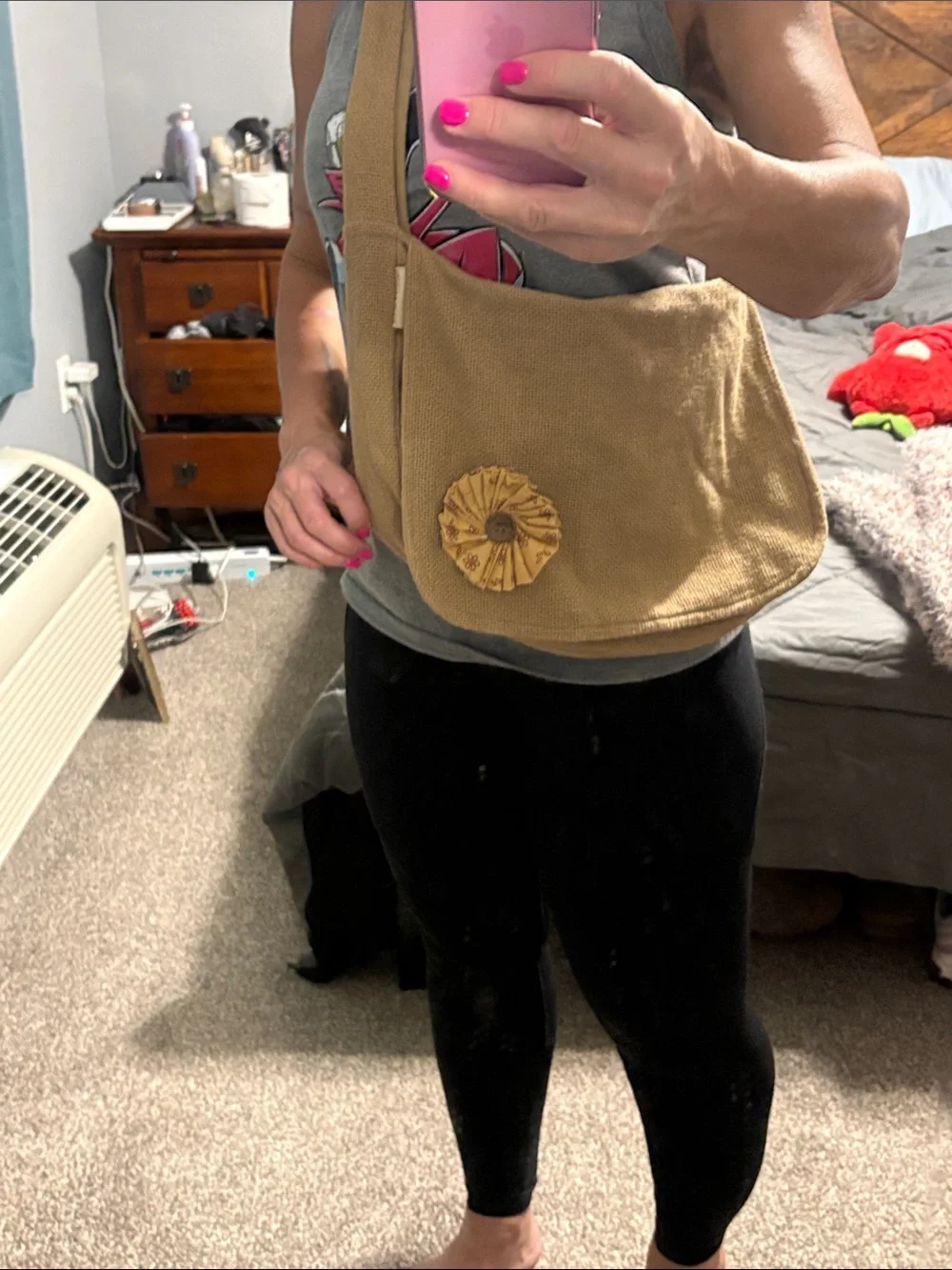 Nncy’s Nook casual canvas