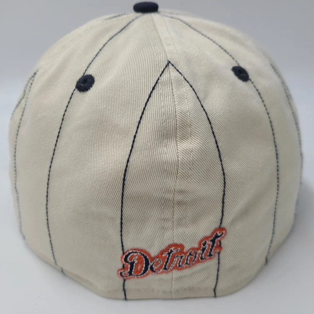 Detroit Tigers Hat Fitted 7 1/2 New Era 59Twenty Beige Blue MLB Pinstripes Men