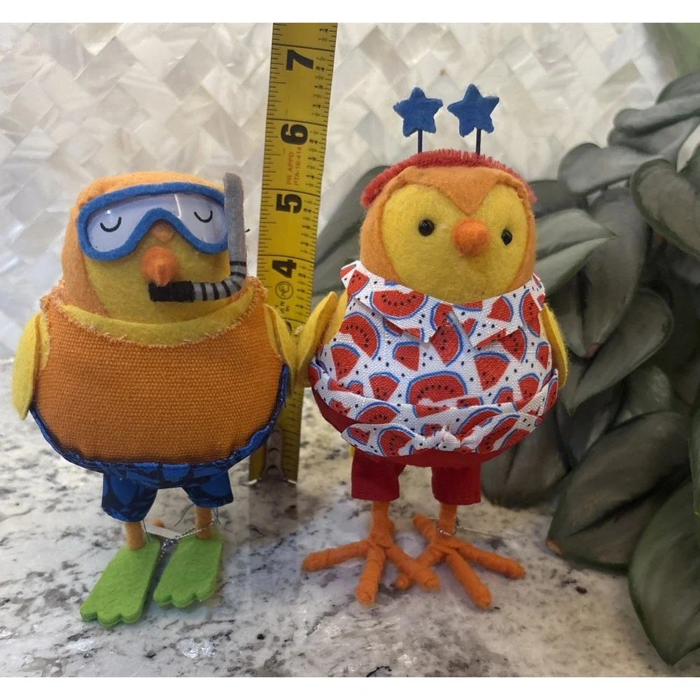 Target Birds Diver & Mellie 2023 Summer Featherly Sun Squad Pool Party Decor