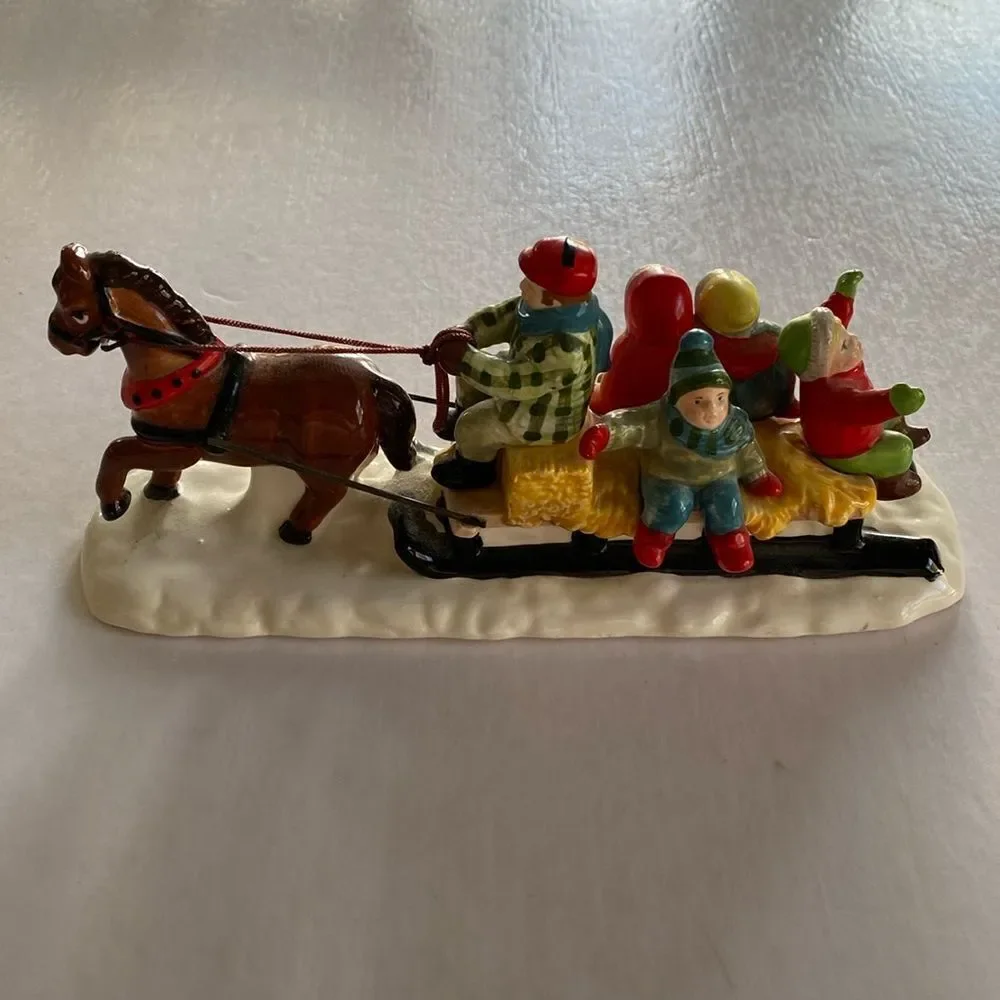 DEPARTMENT 56 Snow Village Hay Ride Christmas Horse Sled