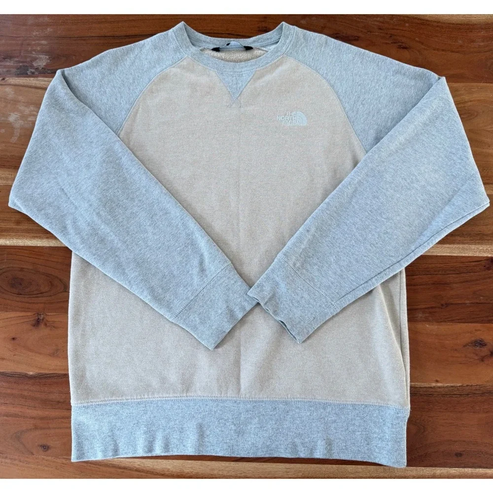 The North Face Mens Raglan Sweatshirt Grey Tan Crewneck Fleece Small
