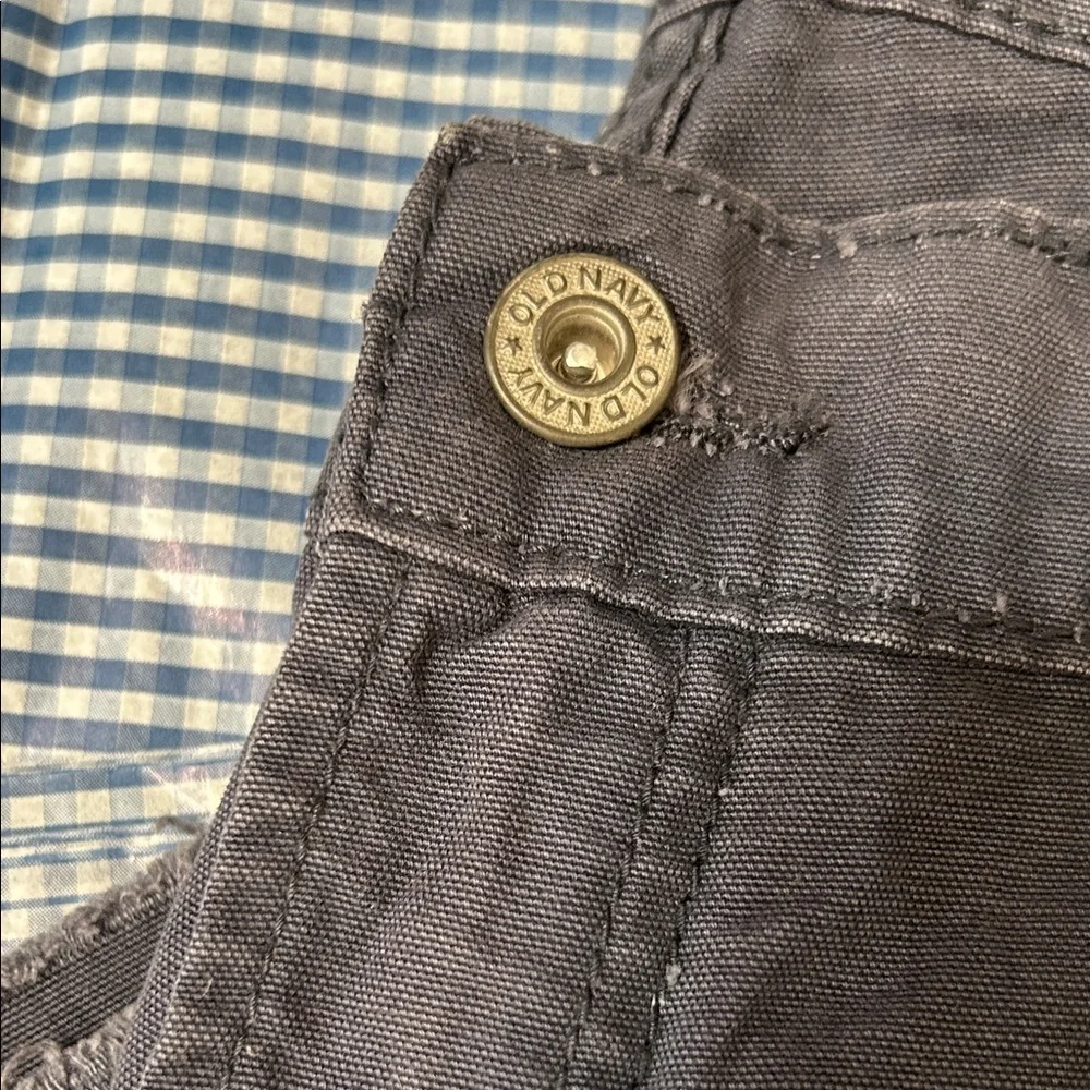 Old Navy classic dark