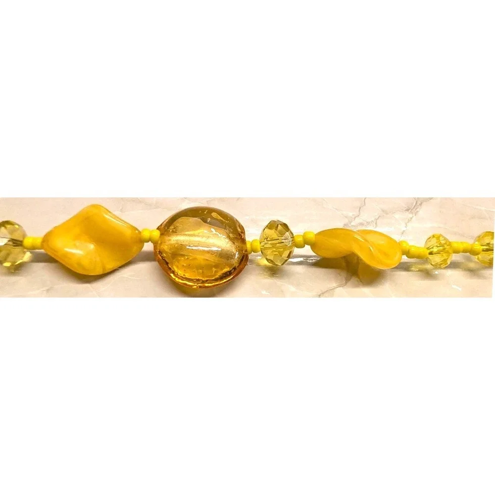 Vintage Yellow Glass Disc Twisted Faceted Crystal Beads Beaded Necklace 29.5