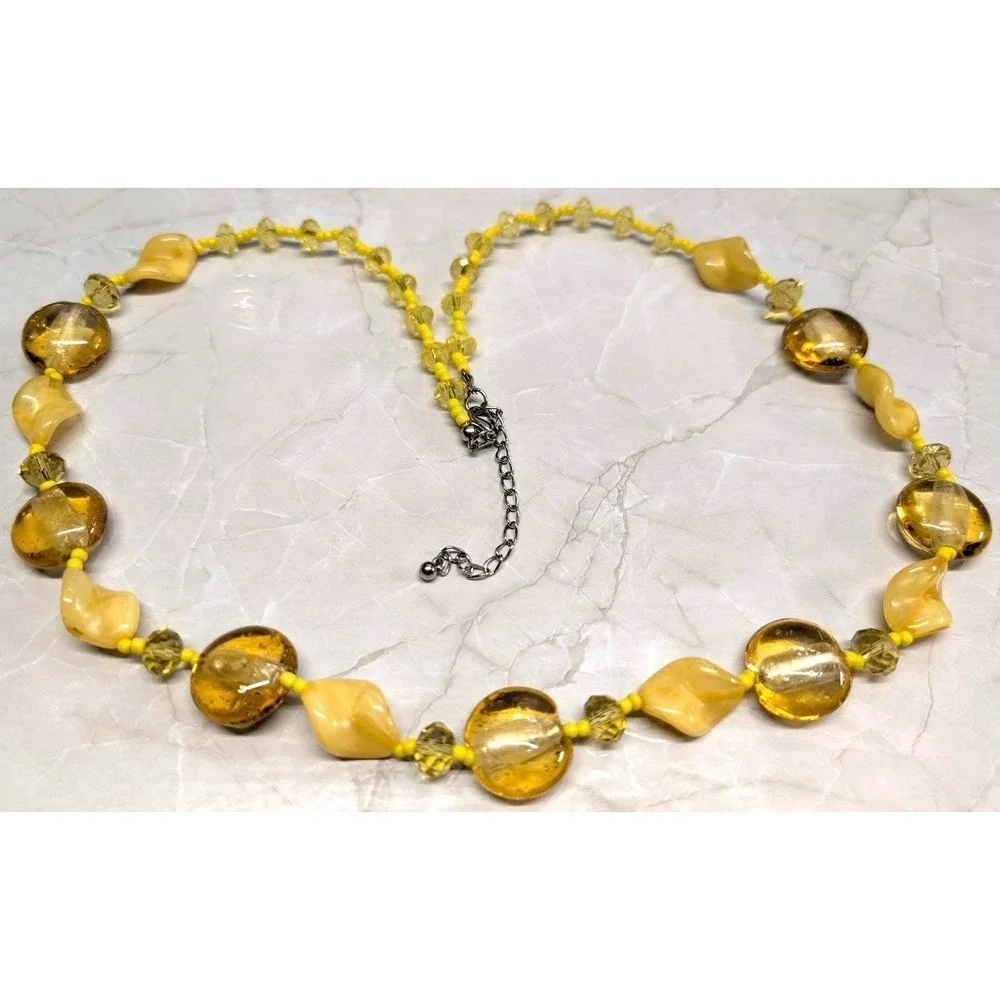 Vintage Yellow Glass Disc Twisted Faceted Crystal Beads Beaded Necklace 29.5