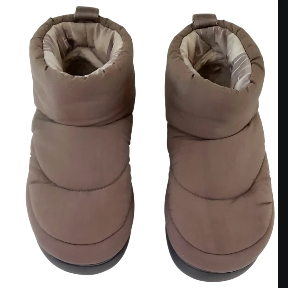 UGG classic maxi