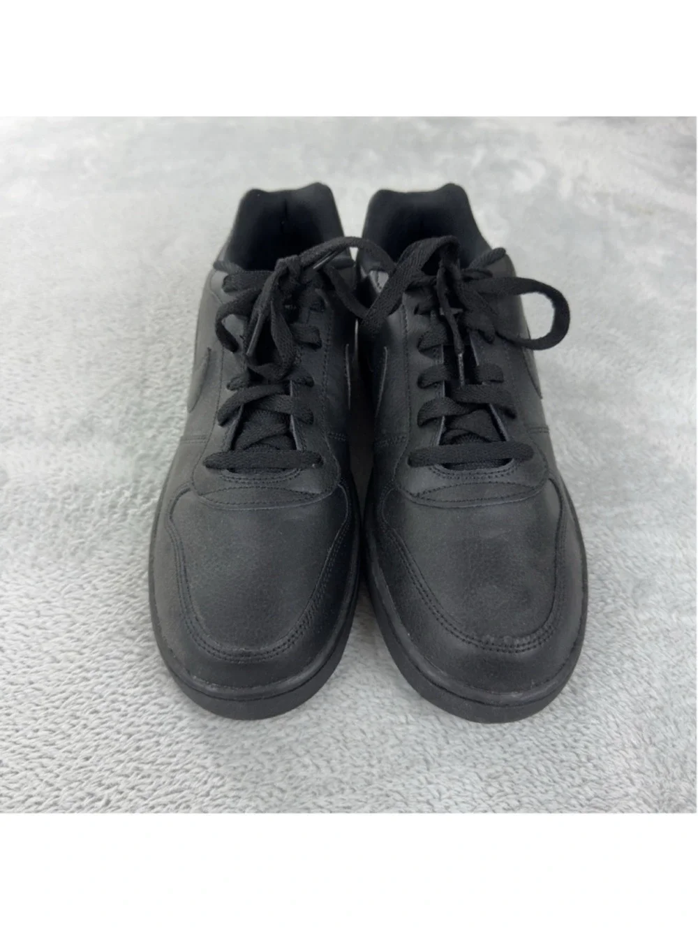 Nike eberon low