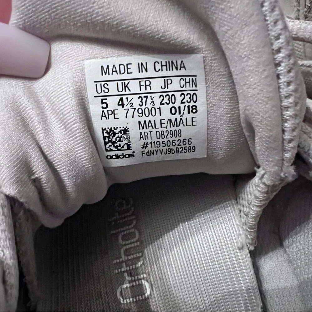 Yeezy 500 blush mens 5 women’s 6.5