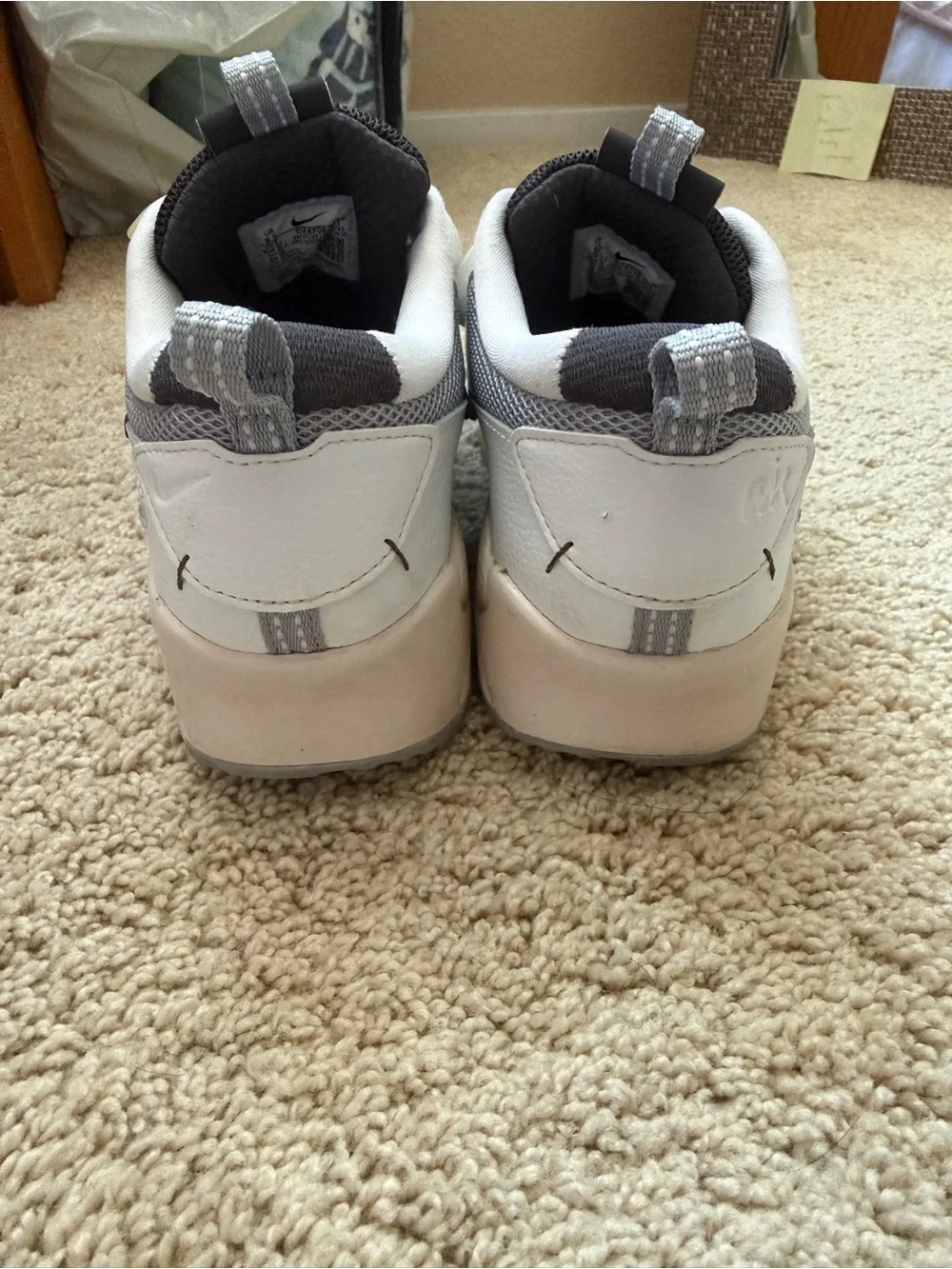 Nike classic womens’