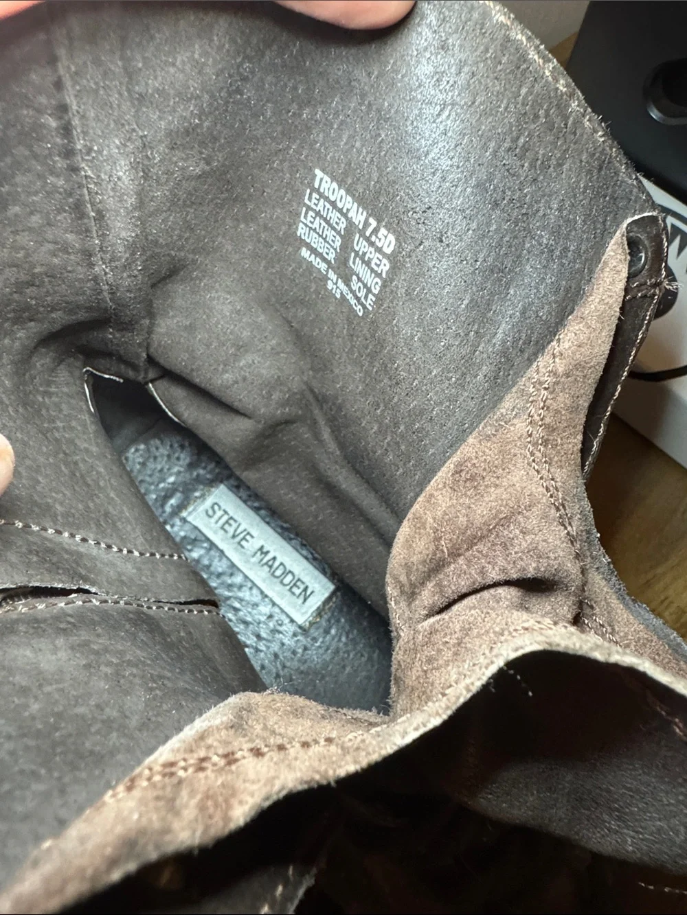 Steve Madden “troopa” stitched