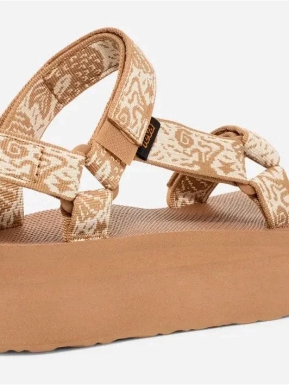Teva Flatform Universal Bandana Lion Platform Sandals 9