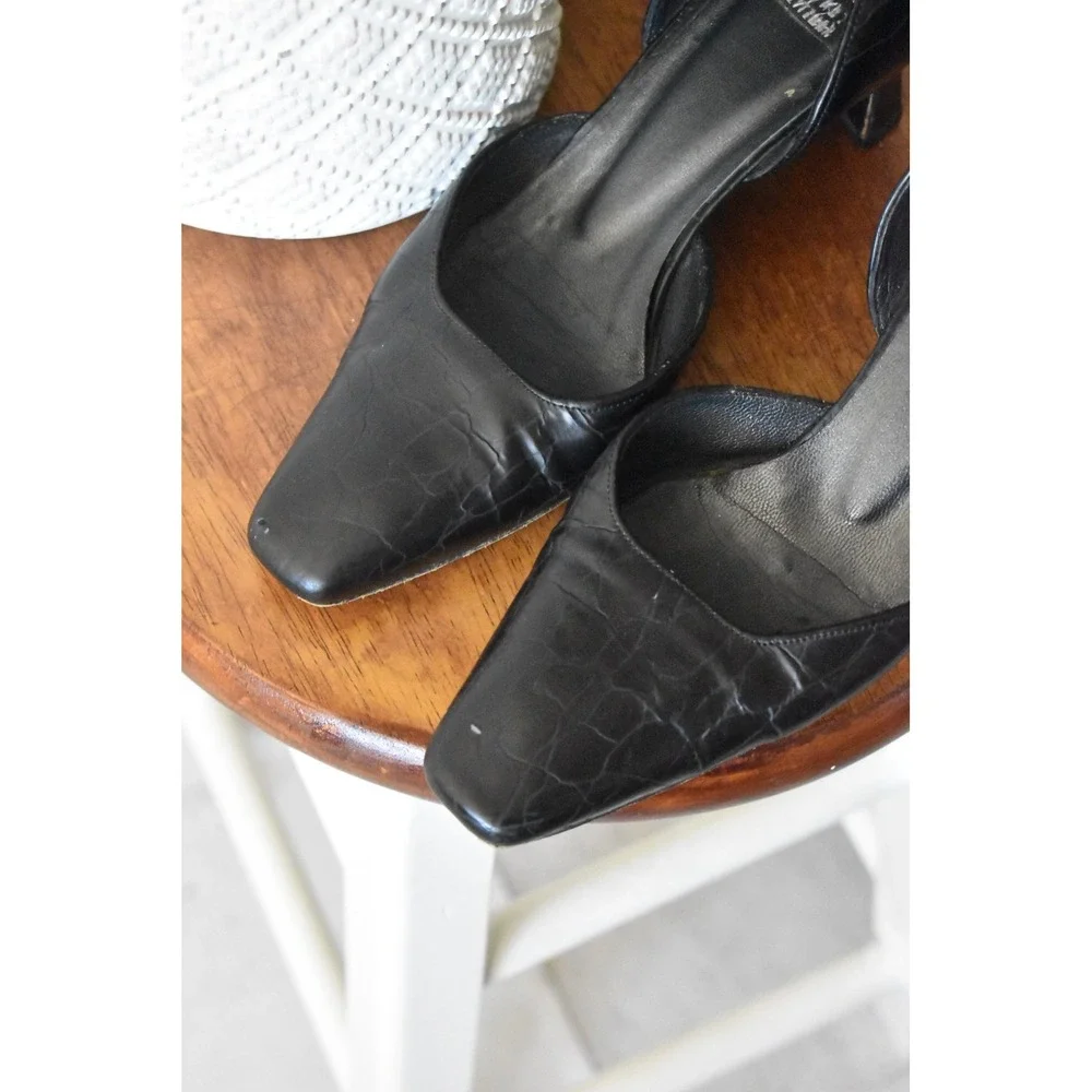 Stuart Weitzman Pumps Womens 6.5 Black Vintage Croc Embossed D'Orsay Square Toe