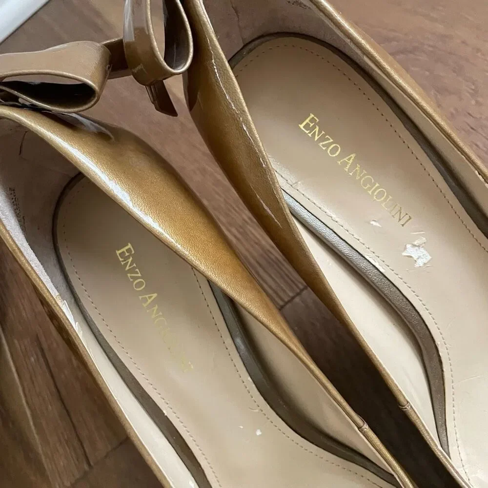 Enzo Angiolini Eamistle Natural Nude Champagne Patent Leather Peep Toe Heels Bow