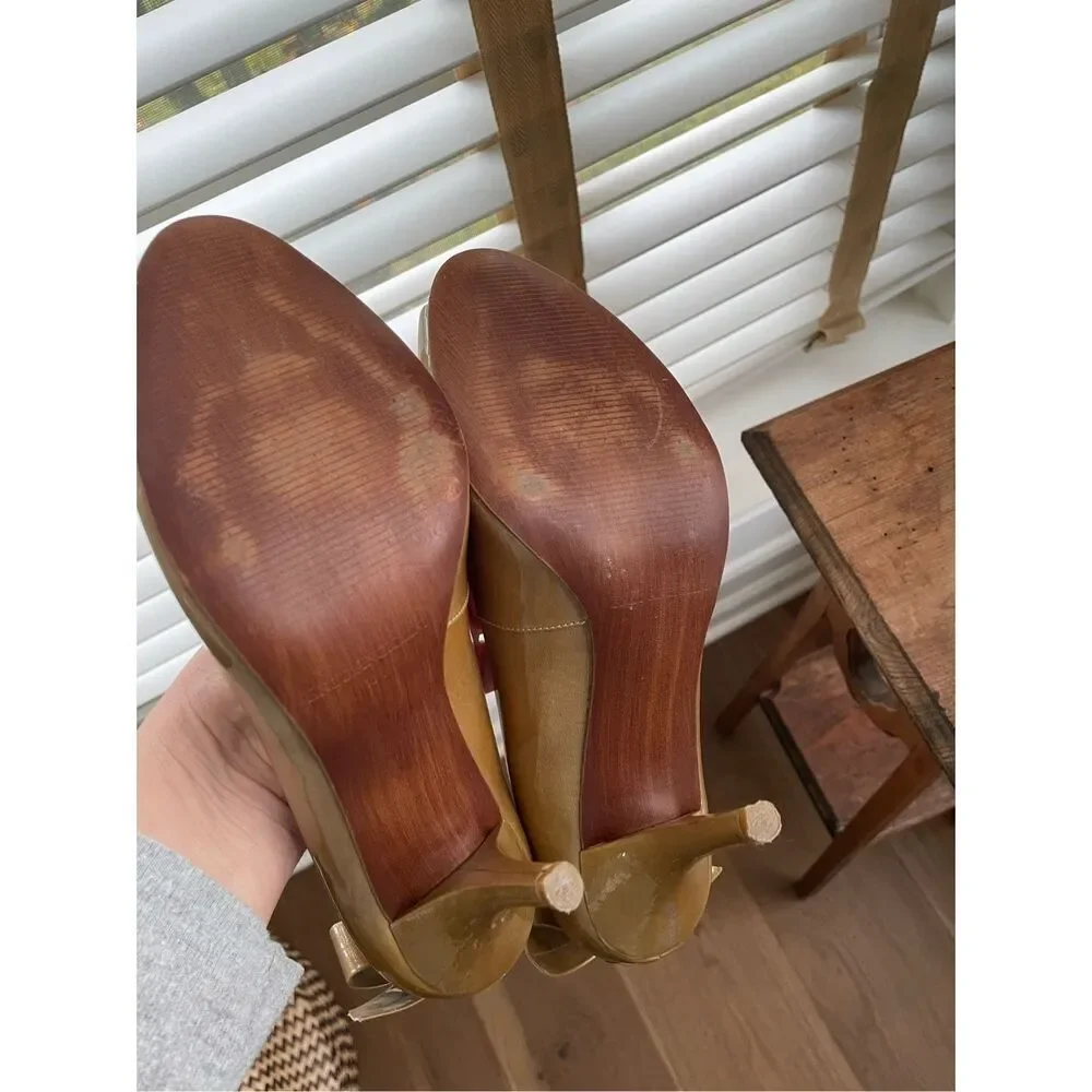Enzo Angiolini Eamistle Natural Nude Champagne Patent Leather Peep Toe Heels Bow