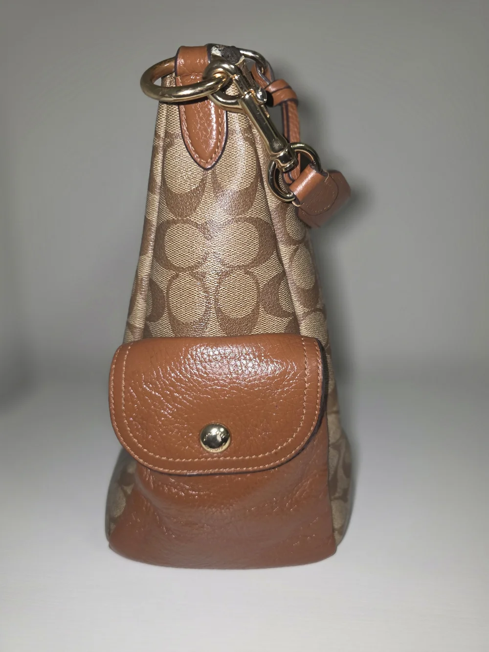 Coach brown signature