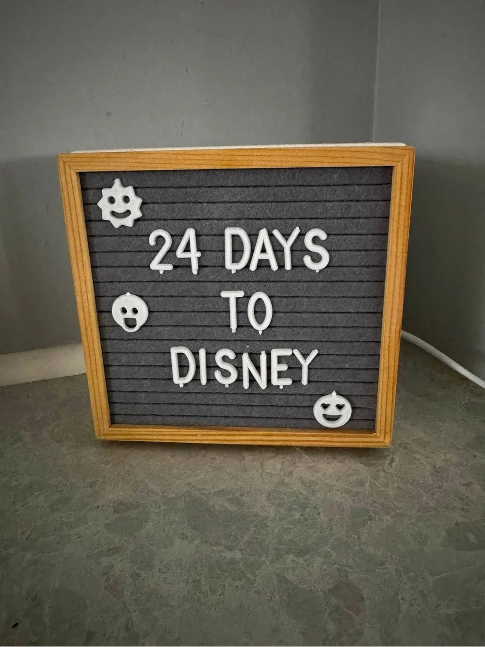 Scentsy Letterboard Warmer