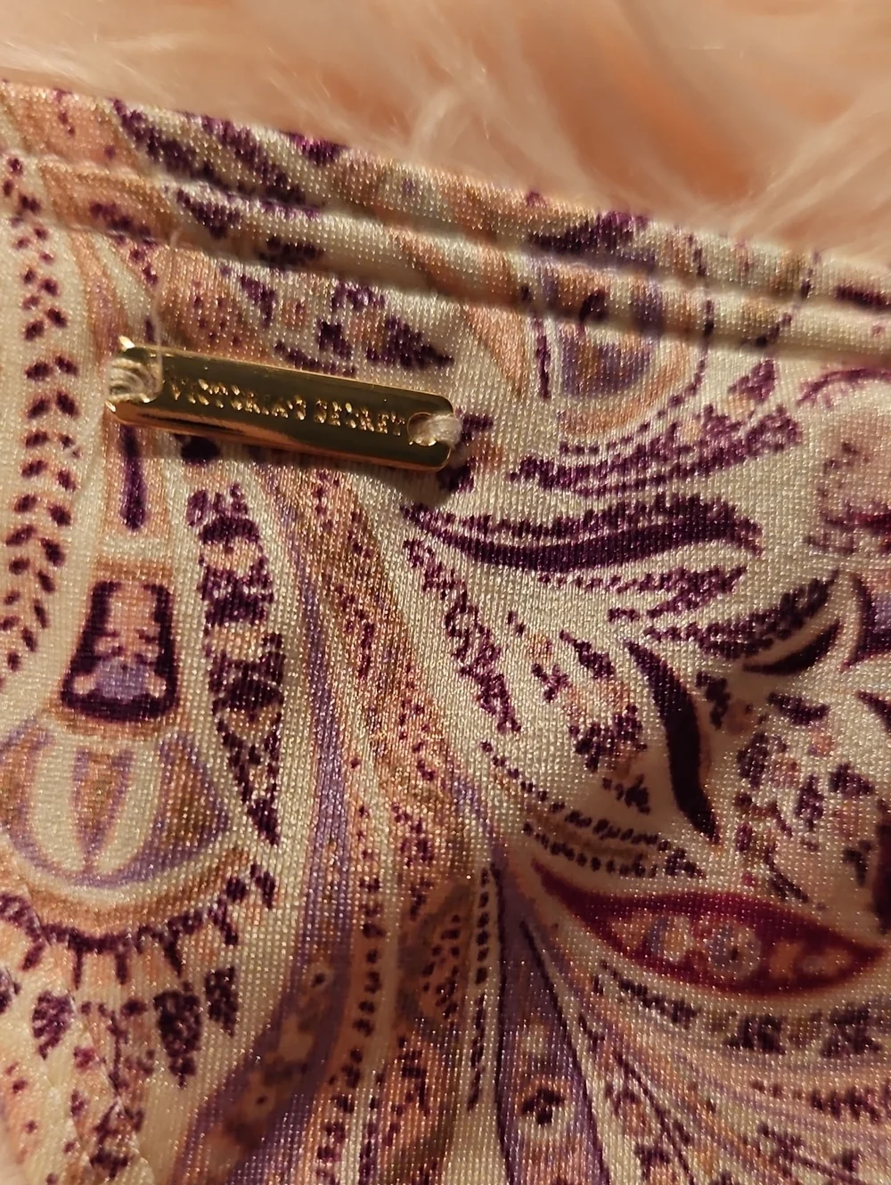 Victorias Secret vs medium photos