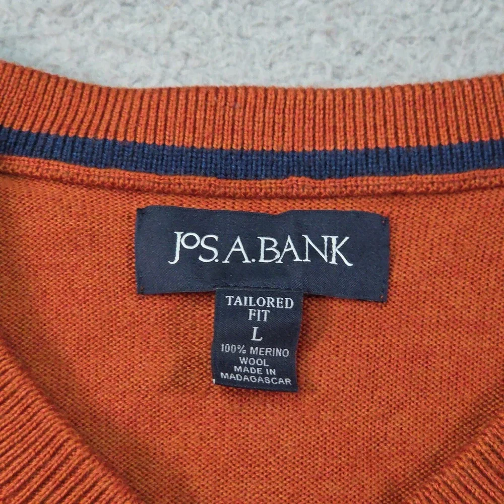 Jos. A. Bank Sweater Mens L Orange 100% Merino Wool Tailored Preppy Quiet Luxury