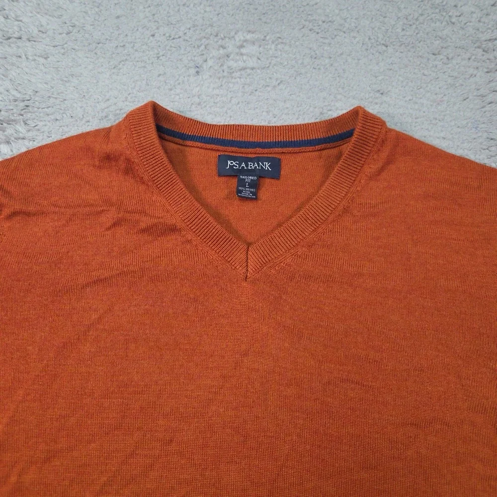 Jos. A. Bank Sweater Mens L Orange 100% Merino Wool Tailored Preppy Quiet Luxury