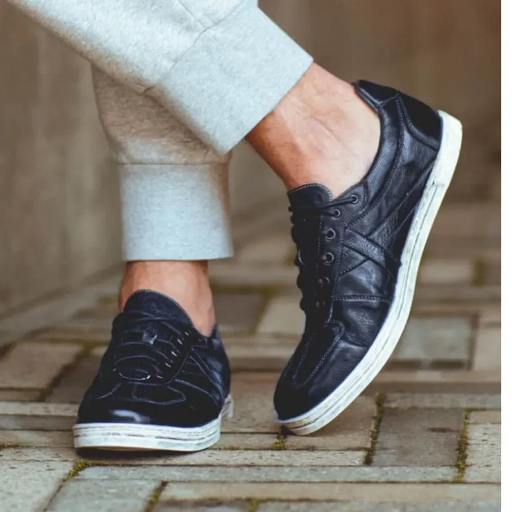 BED STU Men’s Muller Leather Sneaker,‎ Pre-Scuffed, Designer, Navy, NWT