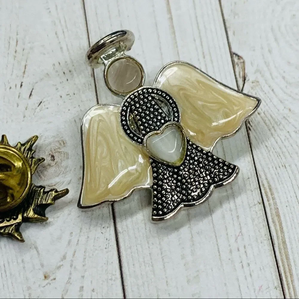 ‎Brooch Bundle Lot