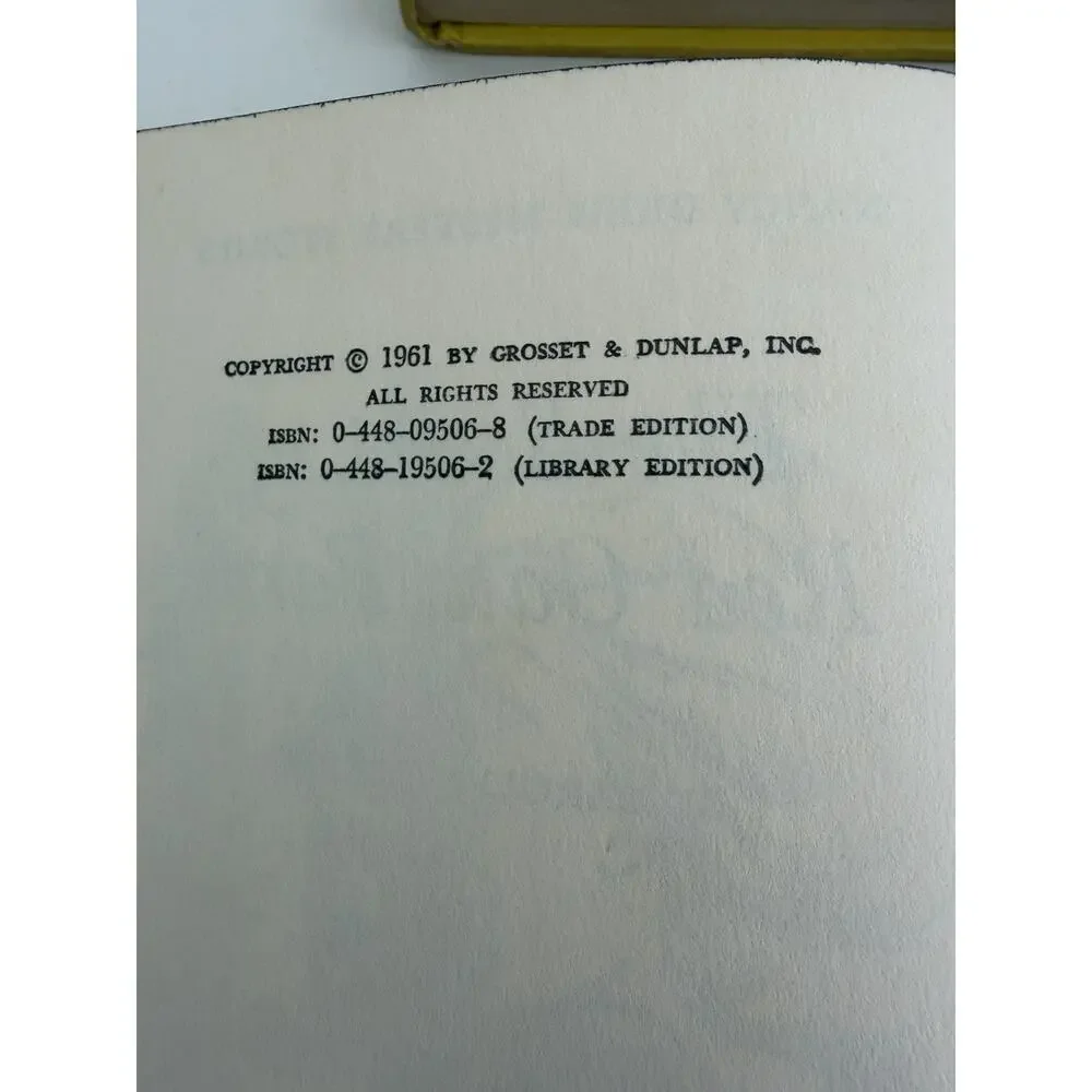 Lot 5 Nancy Drew Yellow Hardcover 60’s & 70s #6, 8, 13, 15, 19 Carolyn Keene