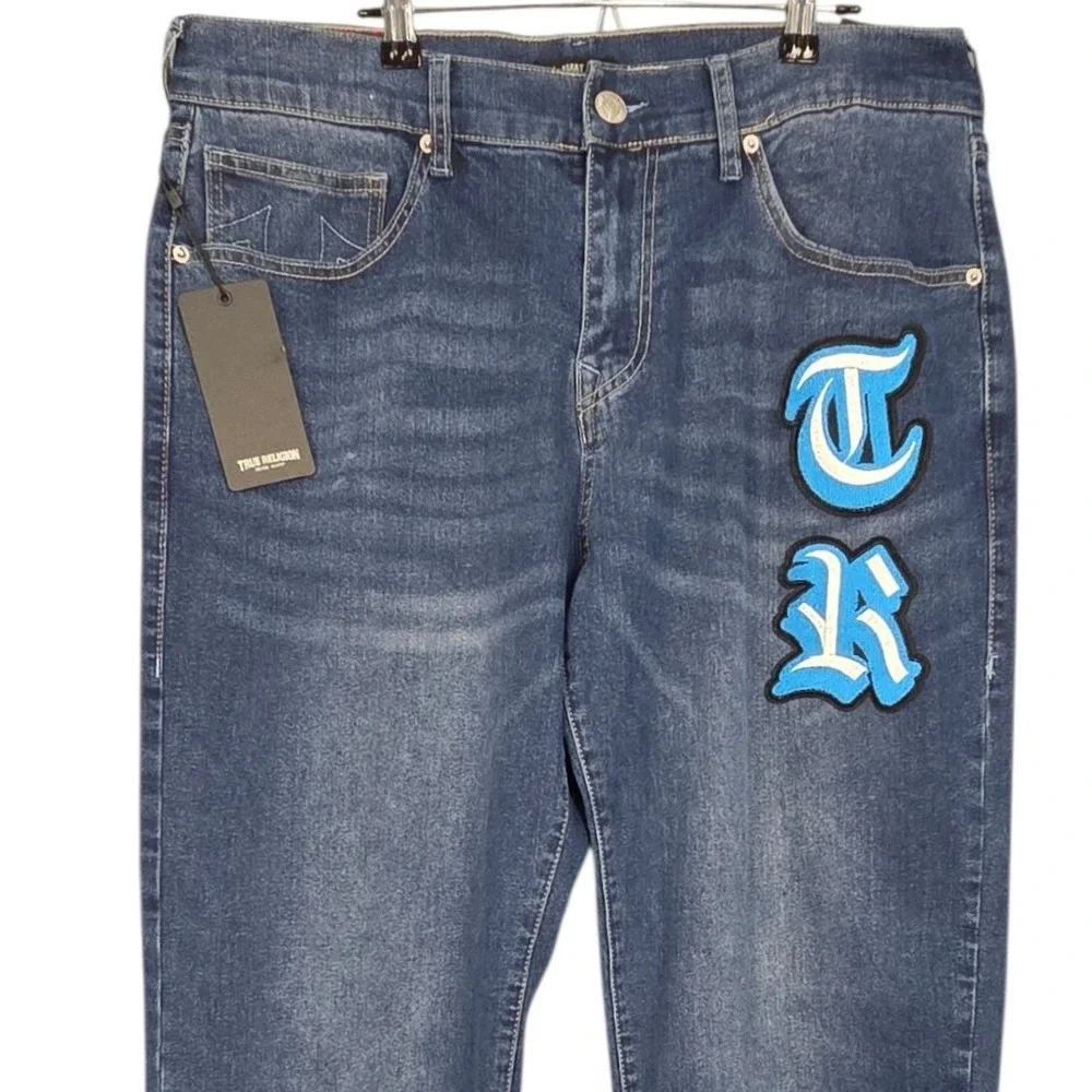 True Religion Bobby Relaxed Baggy Jeans Mens 33x32 Blue Applique Medium Wash NEW