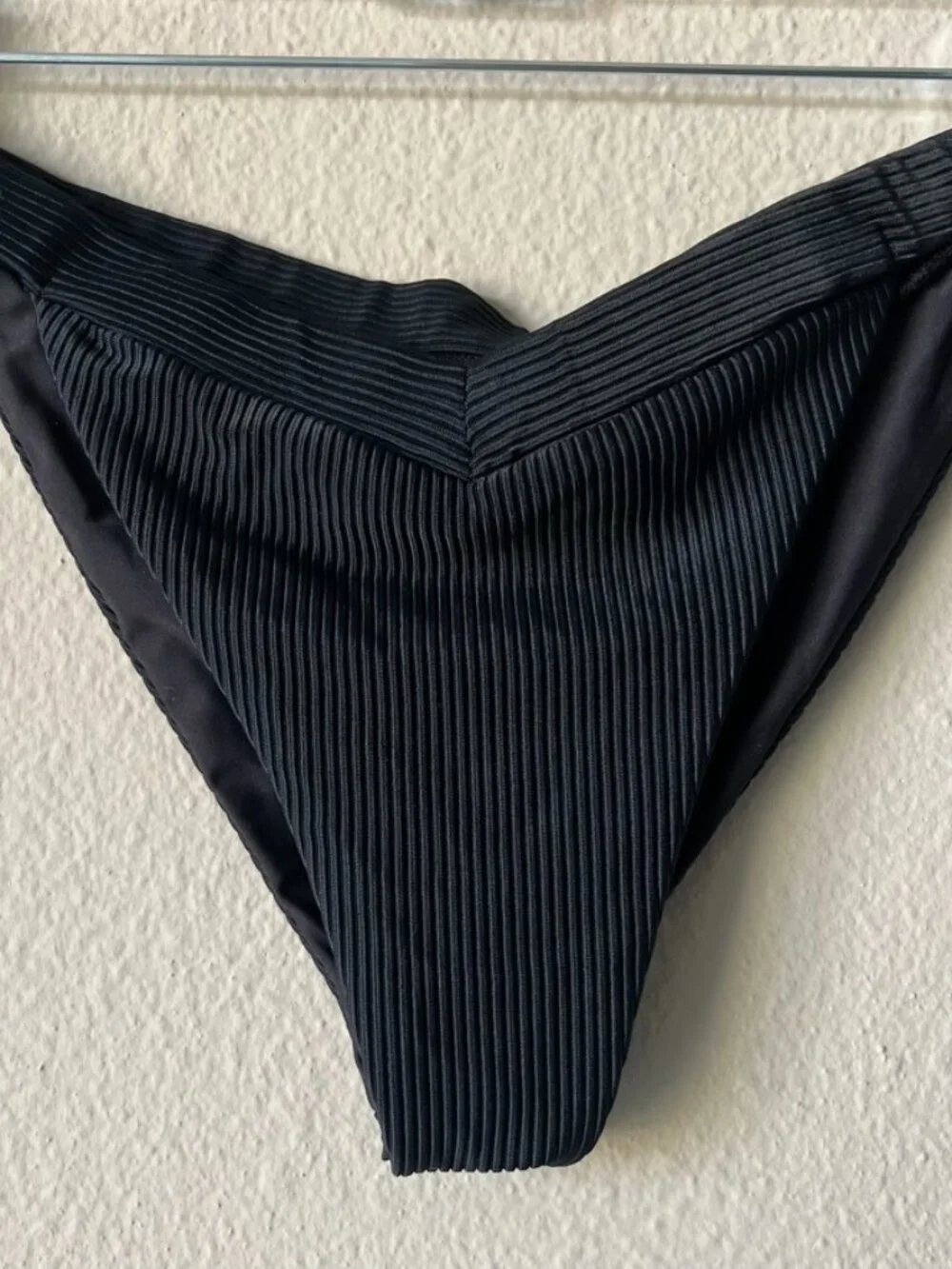 Frankies Bikinis flattering black